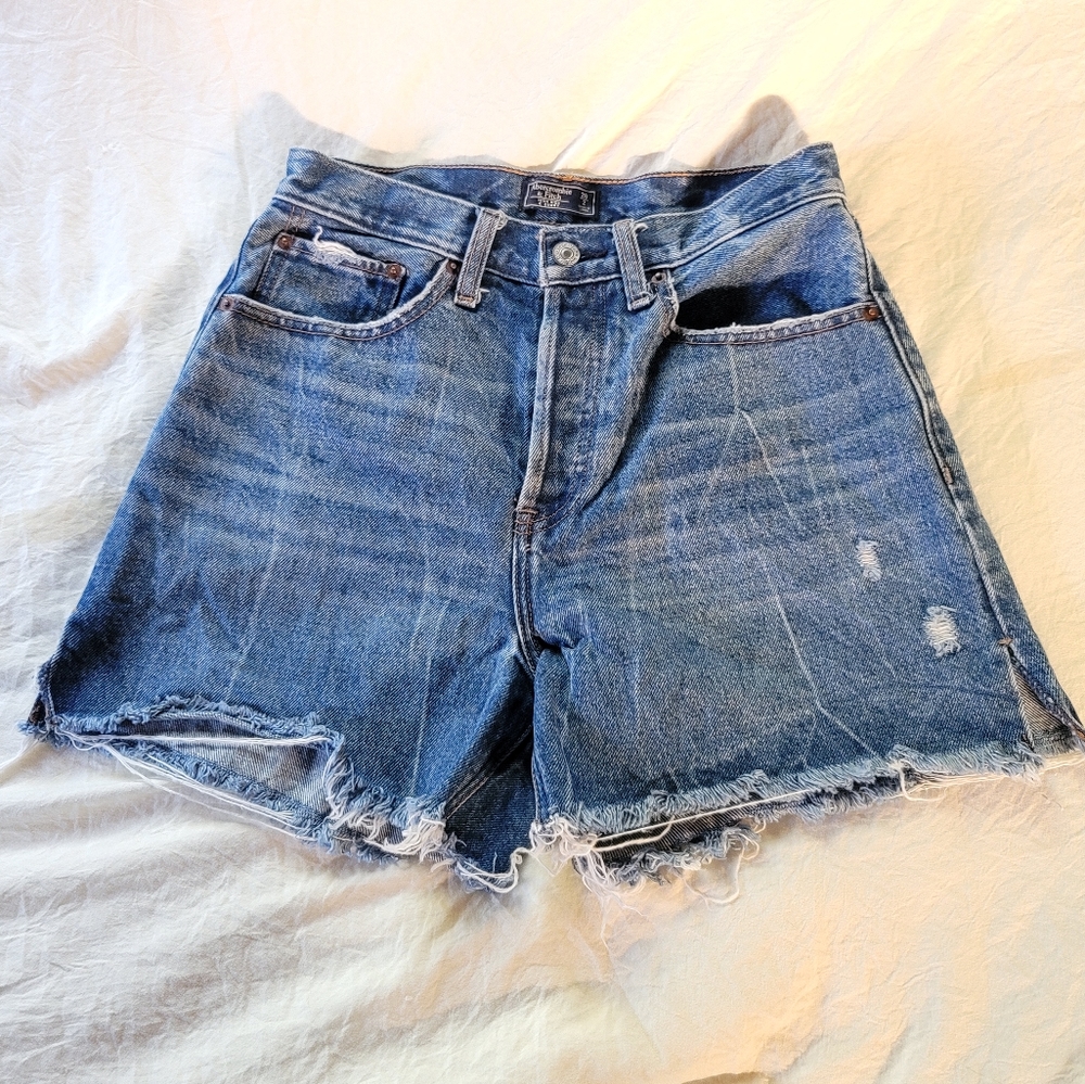 Abercrombie & Fitch High Rise Shorts